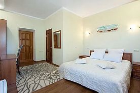 Двухместный номер Comfort двуспальная кровать, Отель Пирамида, Самара