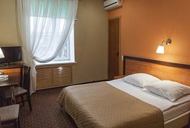 Двухместный номер Comfort двуспальная кровать, Отель Транзит, Псков