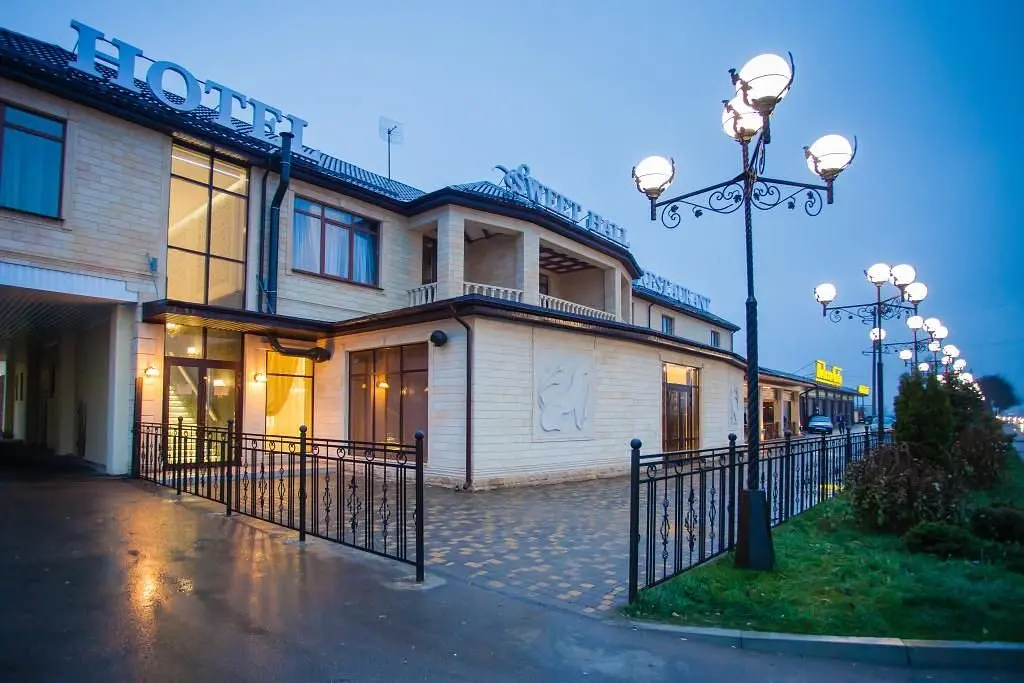 Отель Свит Холл, Краснодар, Краснодарский край