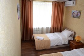 Двухместный номер Эконом 2 отдельные кровати, Отель Южная ночь, Таганрог