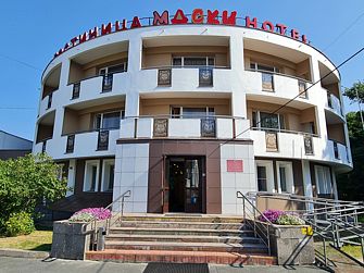 Отель Маски