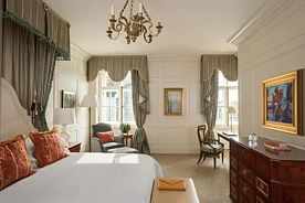 Двухместный люкс Дворцовый двуспальная кровать, Отель Four Seasons Lion Palace St. Petersburg, Санкт-Петербург