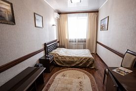 Двухместный полулюкс двуспальная кровать, Отель Мираж, Саратов