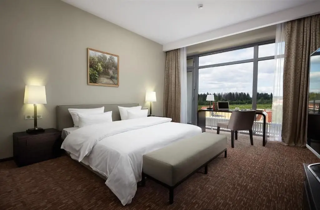 Отель Величъ Country Club, деревня Красновидово, Московская область
