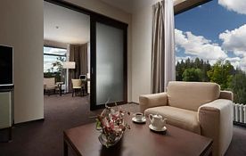 Двухместный номер Deluxe двуспальная кровать, Отель Величъ Country Club, Одинцовский район