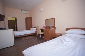 Двухместный номер Улучшенный 2 отдельные кровати, Отель Азалия на Аграрной, Казань