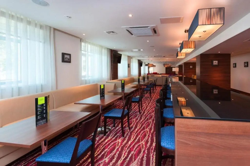 Отель Hampton by Hilton Samara, Самарская область: фото 4