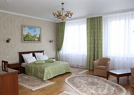 Двухместный люкс двуспальная кровать, Отель Аляска, Ноябрьск