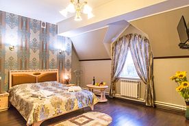 Двухместный люкс двуспальная кровать, Отель Karoza, Демьянское