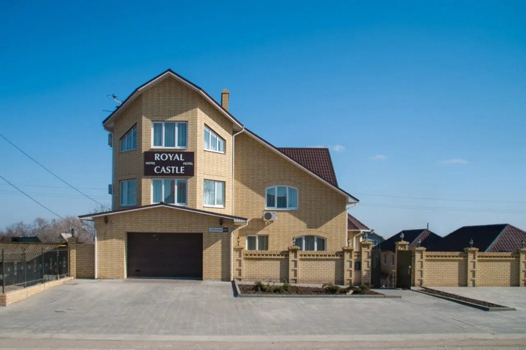 Отель Роял Кастл, поселок Кирова, Волгоградская область