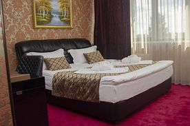 Двухместный номер Standard с красивым видом из окна двуспальная кровать, Отель Вояж, Владимирская