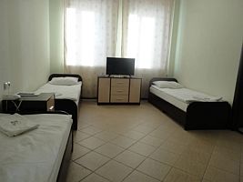 Кровать в общем номере, Отель Traveler, Липецк
