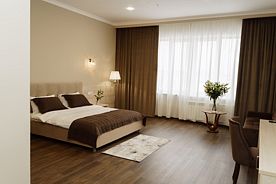 Двухместный полулюкс Executive с видом на город двуспальная кровать, Отель Sport Hotel Максимум, Кемерово