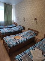 Кровать в общем номере, Отель Гармония, Череповец