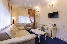 Двухместный номер Улучшенный Комфорт двуспальная кровать, Отель Golden Plaza, Изворотень
