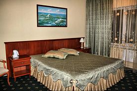 Двухместный номер Плюс Comfort двуспальная кровать, Отель Кедр, Нягань