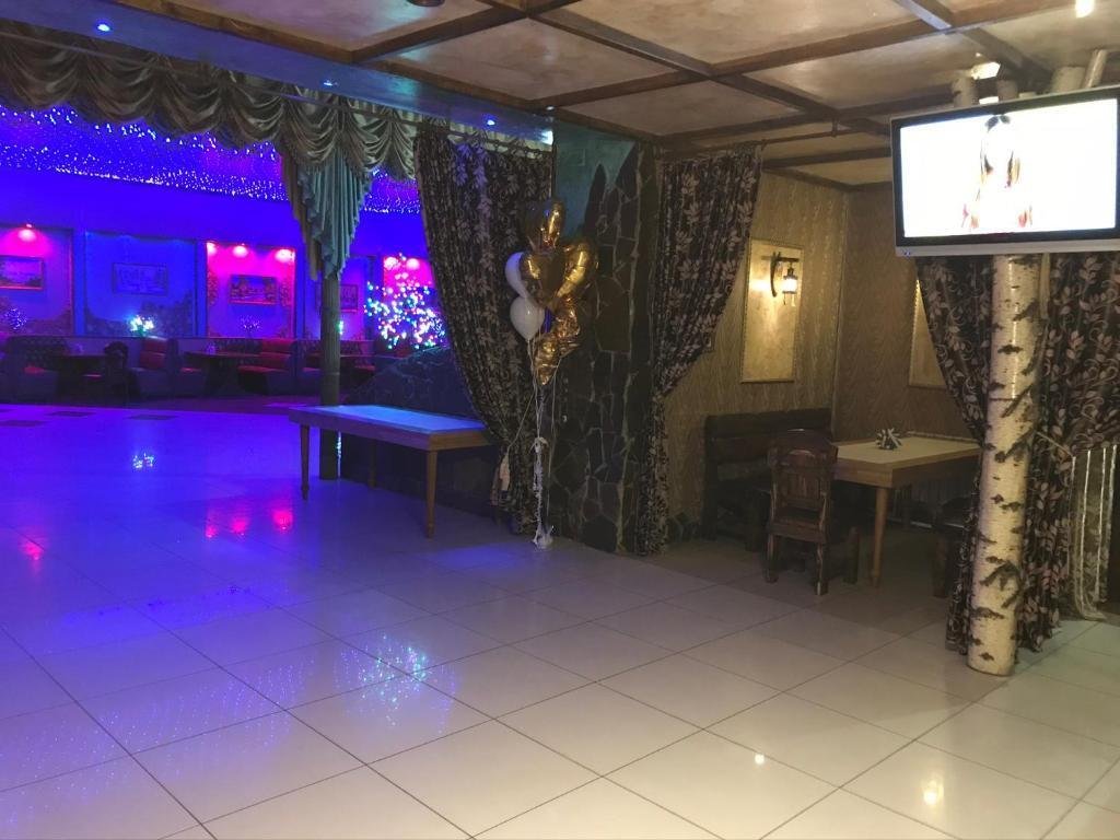 Отель Русский лес, Новомосковск, Тульская область