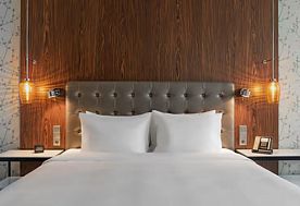 Двухместный номер Executive с видом на город двуспальная кровать, Отель Hilton Санкт-Петербург Expoforum, Санкт-Петербург