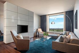 Люкс Presidential, Отель Hilton Санкт-Петербург Expoforum, Санкт-Петербург