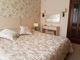Двухместный люкс с 2 комнатами двуспальная кровать, Гостиница Соликамск, Соликамск