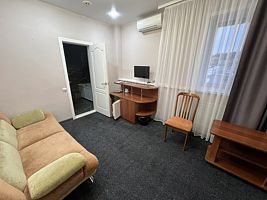 Двухместный номер № 13 двуспальная кровать, Отель Визит, Саранск