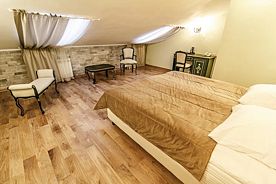 Двухместный номер Comfort Мансарда 2 отдельные кровати, Арт-отель Александровский, Кострома