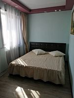 Полулюкс, Отель Голд, Зея
