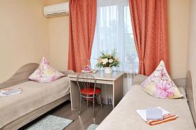 Двухместный номер Comfort 2 отдельные кровати, Отель Сан Саныч, Киров