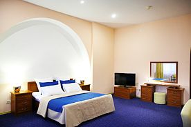 Двухместный номер Comfort двуспальная кровать, Отель Гостинично-развлекательный Комплекс Континент, Воскресенск