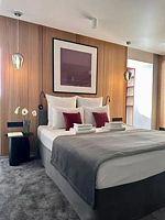 Двухместный номер с душем Deluxe двуспальная кровать, Отель Милот, Волжский