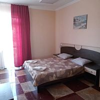 Двухместный номер Standard с балконом двуспальная кровать, Отель Гостеев, Джубга