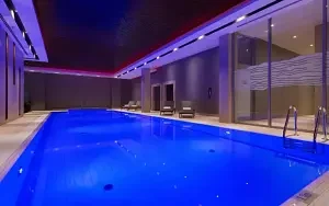 Бассейн — Отель «DoubleTree by Hilton Moscow — Vnukovo Airport», Москва