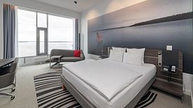 Двухместный номер Superior с видом на реку двуспальная кровать, Отель Novotel Архангельск, Архангельск
