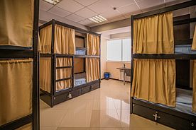 Кровать в общем номере, Отель Комфорт, Петропавловск-Камчатский