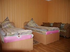 Трёхместный номер Economy, Отель Гостинный Двор, Миллерово