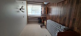 Run of House, Отель Урал, Карпинск