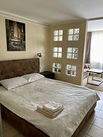 Полулюкс, Отель Капитан, Орловский район