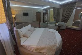 Двухместный люкс двуспальная кровать, Отель Аква-Лайф, Красноярск