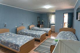Четырёхместный семейный номер Comfort с красивым видом из окна, Отель Загородный Отель Гостевые Дома Усадьба ИП Подколзин Алексей Алексеевич, Козельск