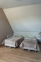 Двухместный семейный номер Comfort с 2 комнатами с красивым видом из окна 2 отдельные кровати, Отель Загородный Отель Гостевые Дома Усадьба ИП Подколзин Алексей Алексеевич, Козельск