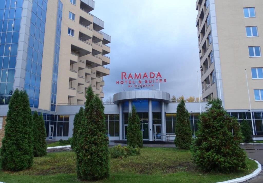 Отель Ramada Hotel & Suites by Wyndham Alabuga, Елабуга, Республика Татарстан
