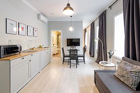Четырёхместные апартаменты White&Black, Апарт-отель Cho hotel, Казань
