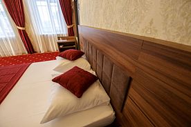 Двухместный люкс двуспальная кровать, Гостиница Bellhotel, Белев