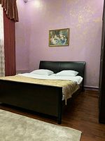 Двухместный полулюкс № 19 с красивым видом из окна двуспальная кровать, Отель Снежная Королева, Черкесск