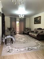 Четырёхместный люкс с балконом и с видом на горы, Отель Амбо, Шали