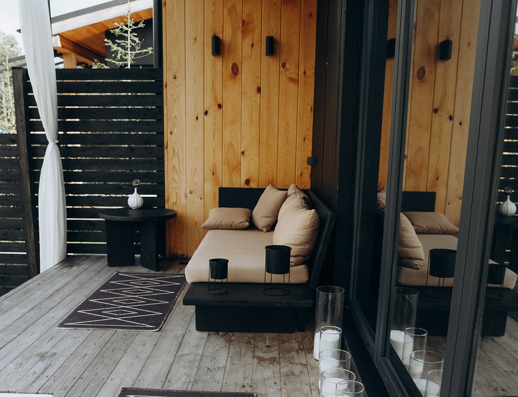 Дом 2-местный 2-комнатный (с камином и ванной на террасе)