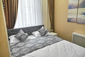 Двухместный номер Стандартный 7 двуспальная кровать, Отель July Hotel, Ставрополь