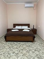 Двухместный номер Standard двуспальная кровать, Отель Стрела, Ялта