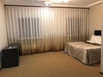 Отель Водолей