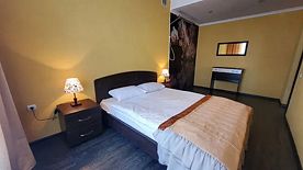 Двухместный номер Comfort с 2 комнатами двуспальная кровать, Отель Smart Hotel KDO Кемерово, Кемерово